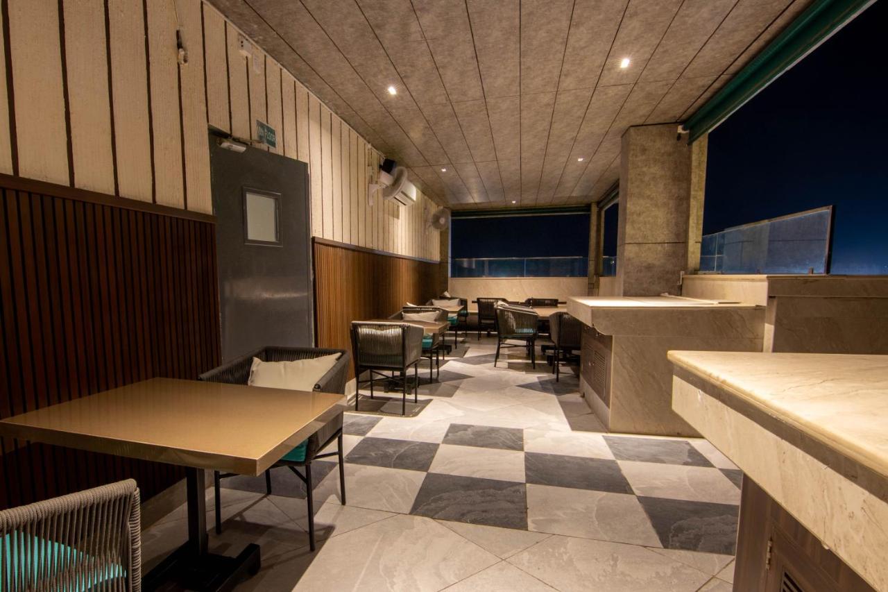Hotel Bay Laurel Retreat Faridabad Luaran gambar