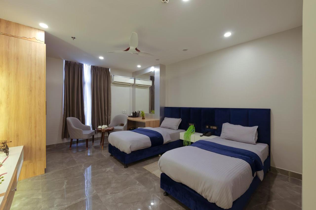 Hotel Bay Laurel Retreat Faridabad Luaran gambar