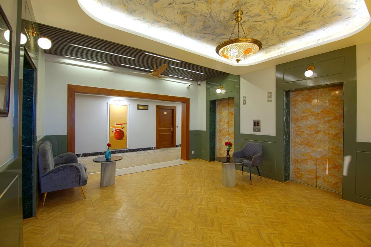 Hotel Bay Laurel Retreat Faridabad Luaran gambar
