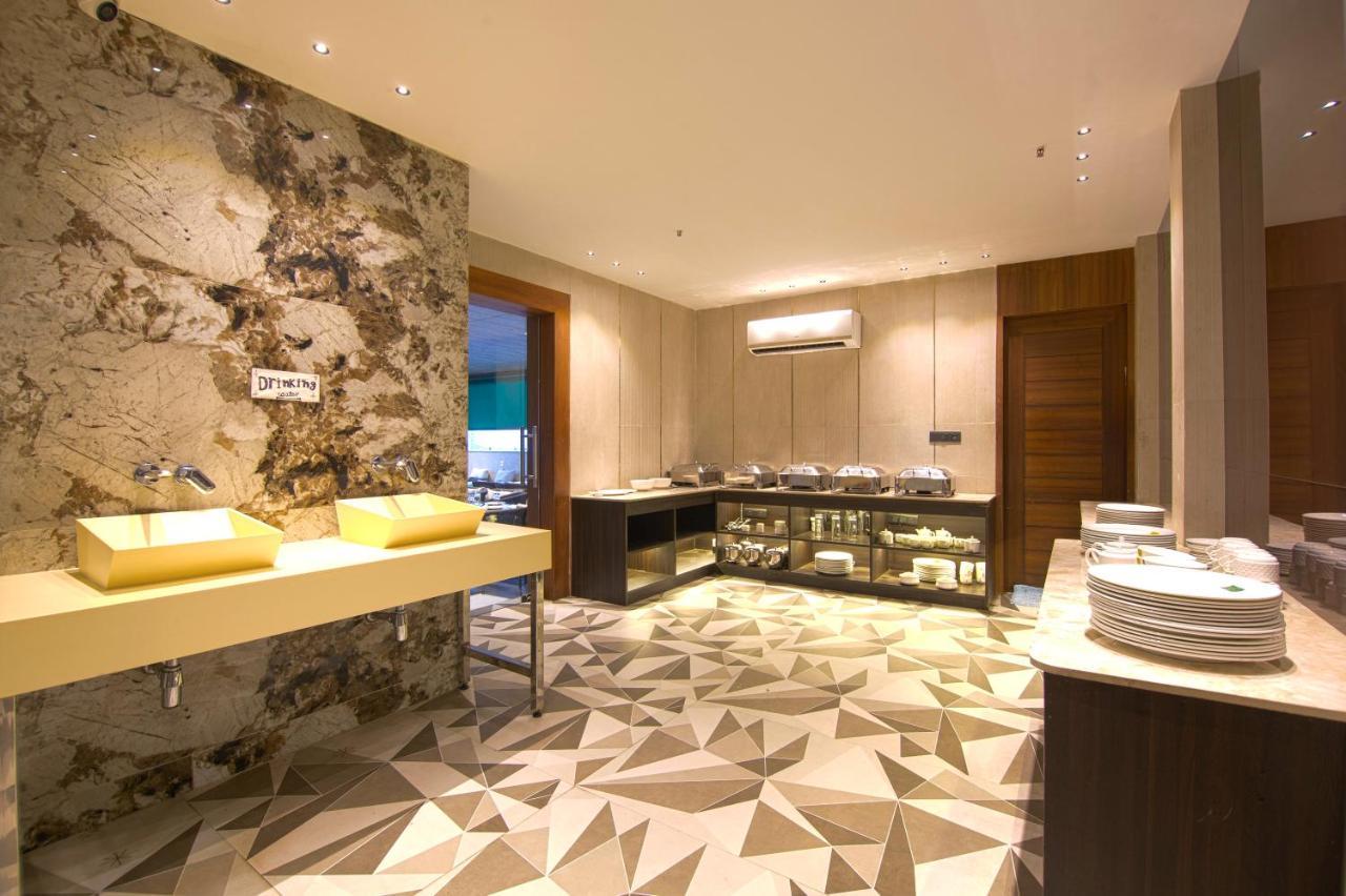 Hotel Bay Laurel Retreat Faridabad Luaran gambar